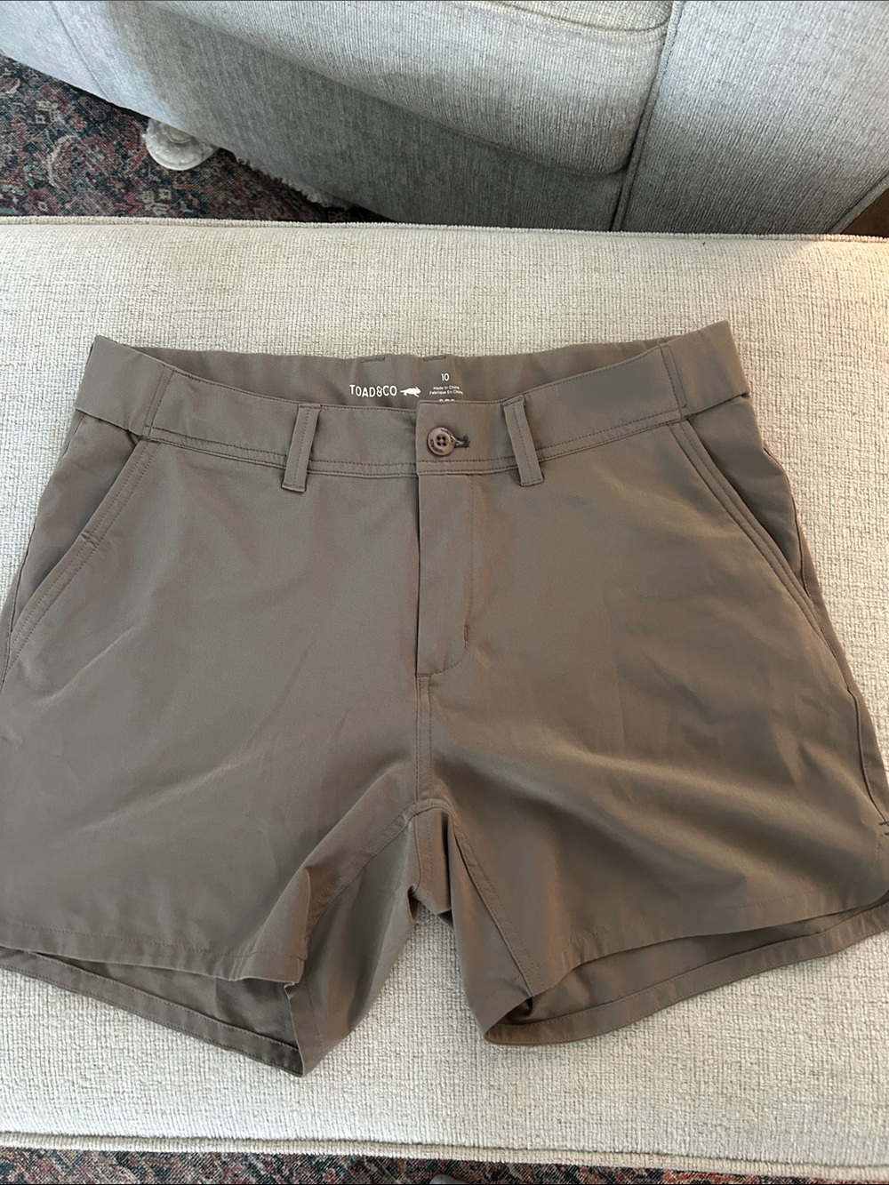 Toad&Co Women's Taupe Outdoor Stretch Shorts